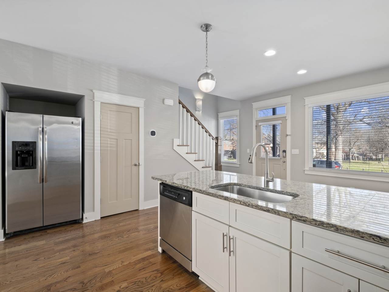 1501G 9th Ave N - Photo 1