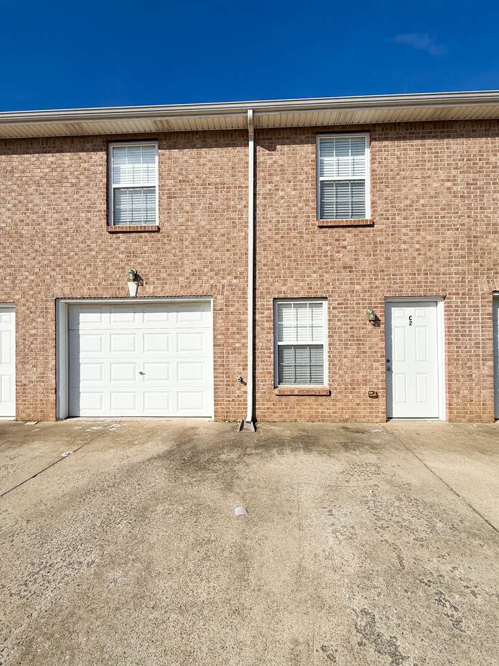 535 Lafayette Rd - Photo 1