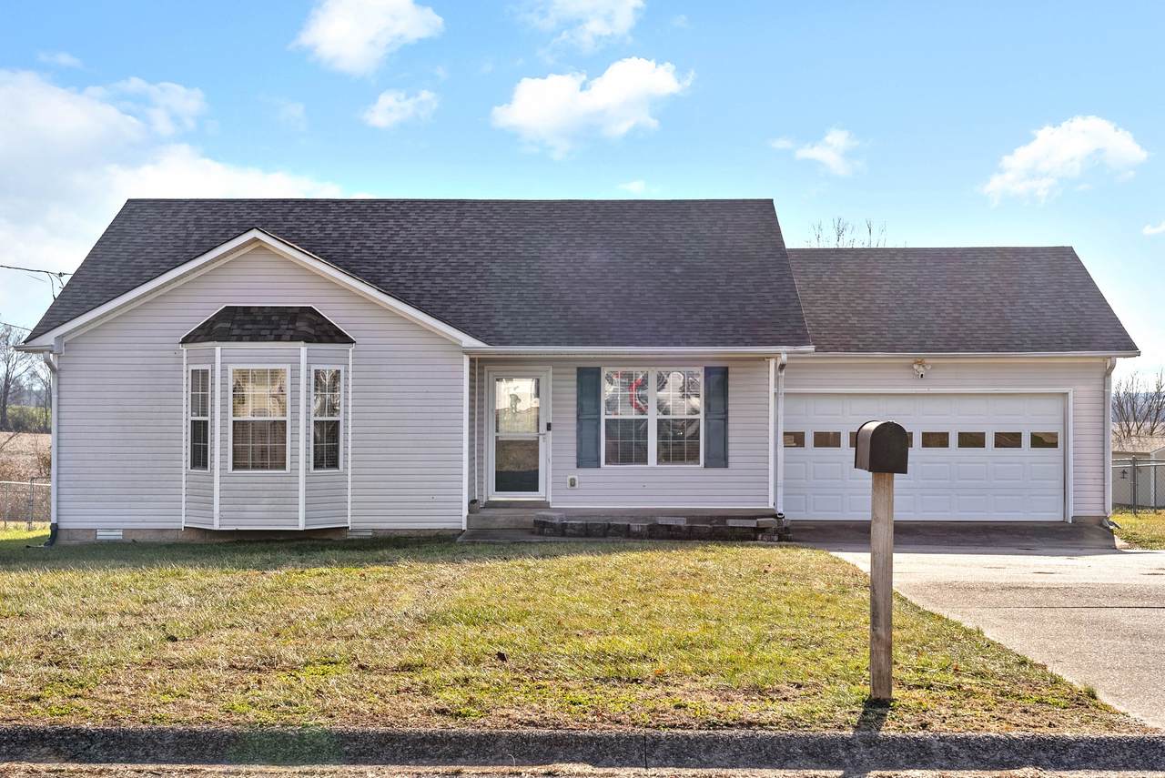 711 Shetland Dr - Photo 1