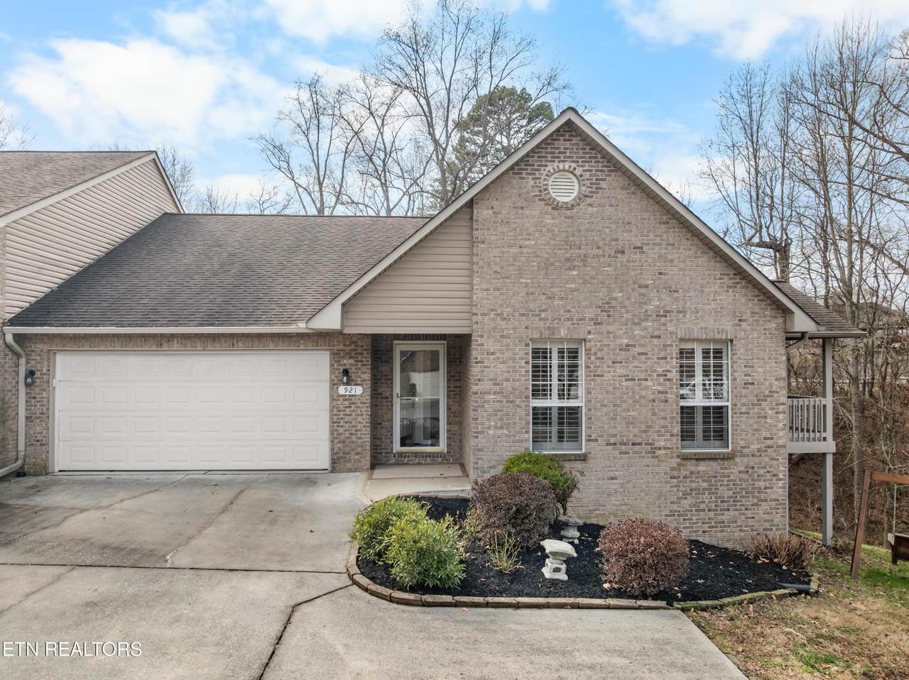 921 Mercer Drive - Photo 1