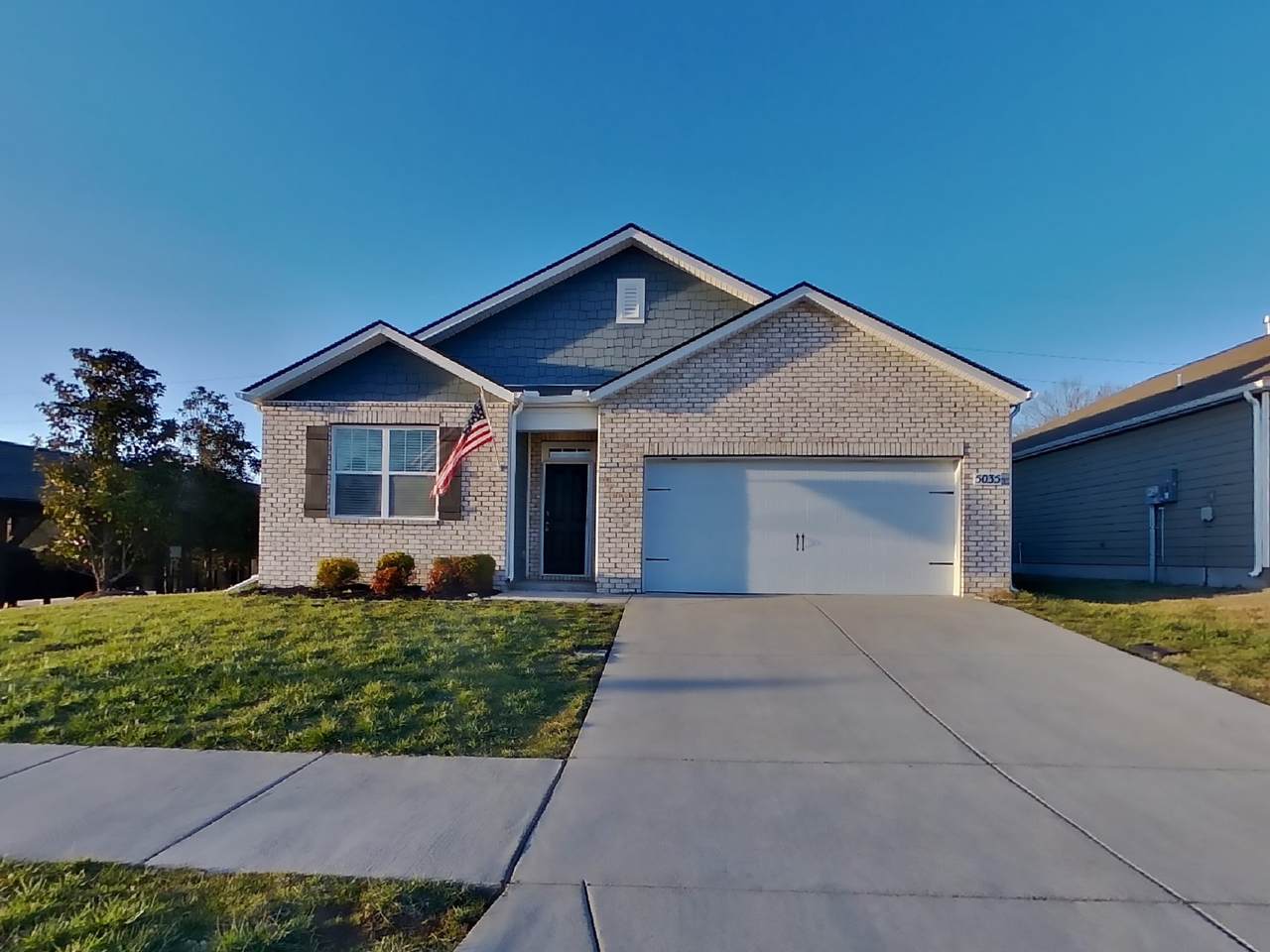 5035 Hunters Village Dr - Photo 1