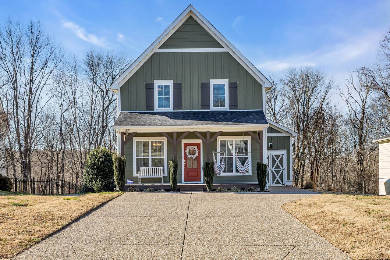 321 Evans Dr - Photo 1