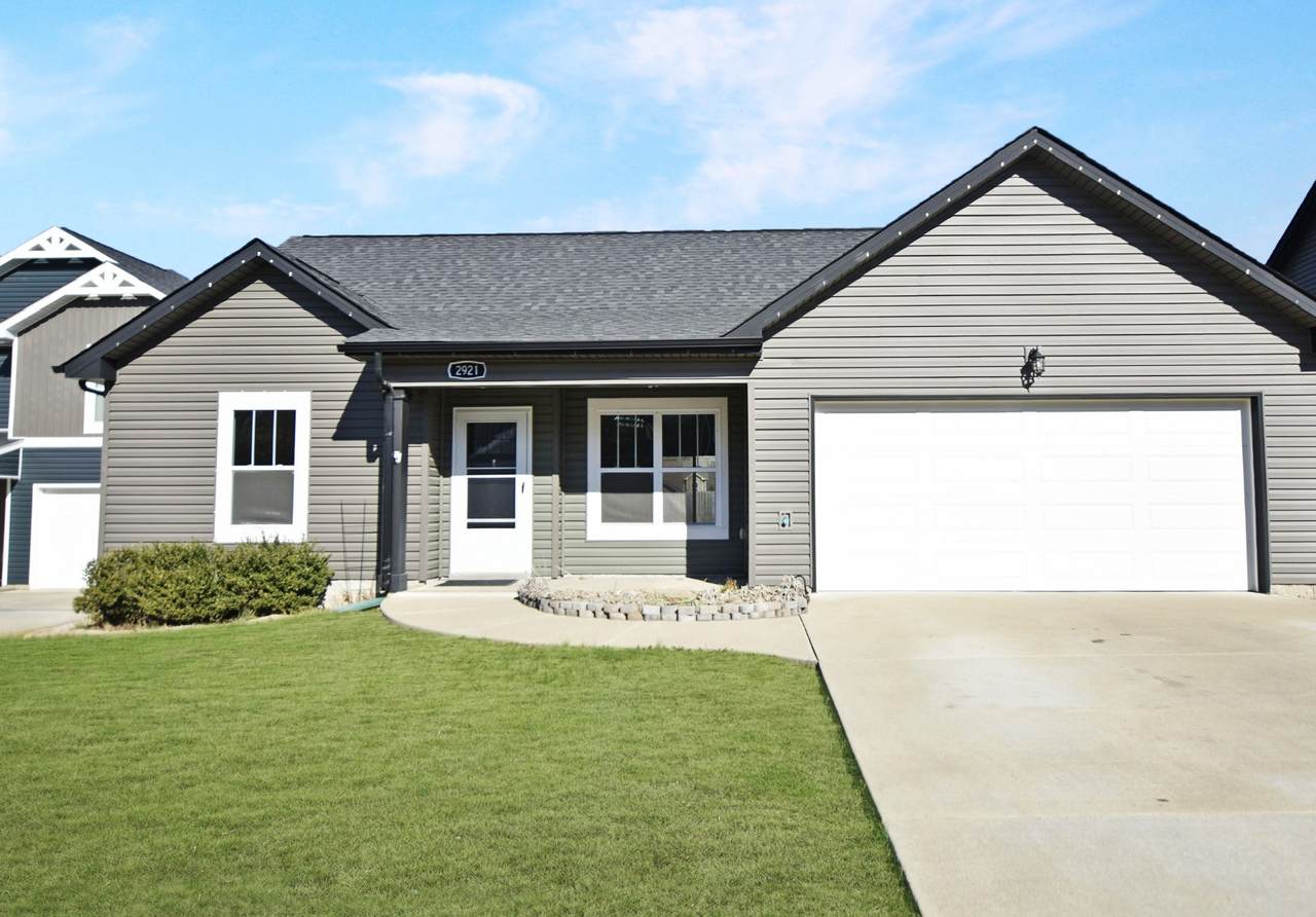 2921 Feng Way - Photo 1