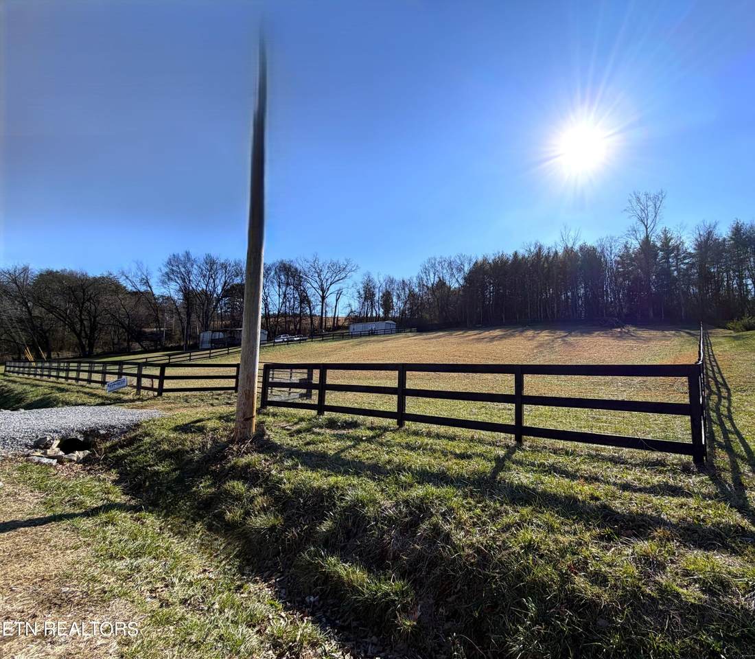 7035 Armory Rd - Photo 1