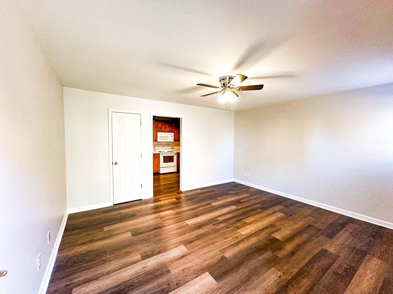 100 Ballygar St - Photo 1