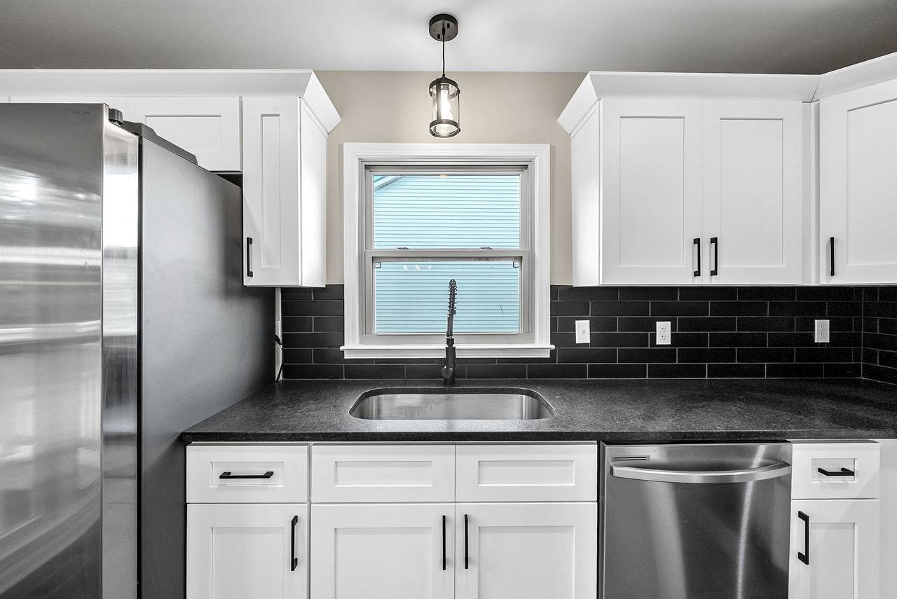 2161 Amadeus Dr - Photo 1