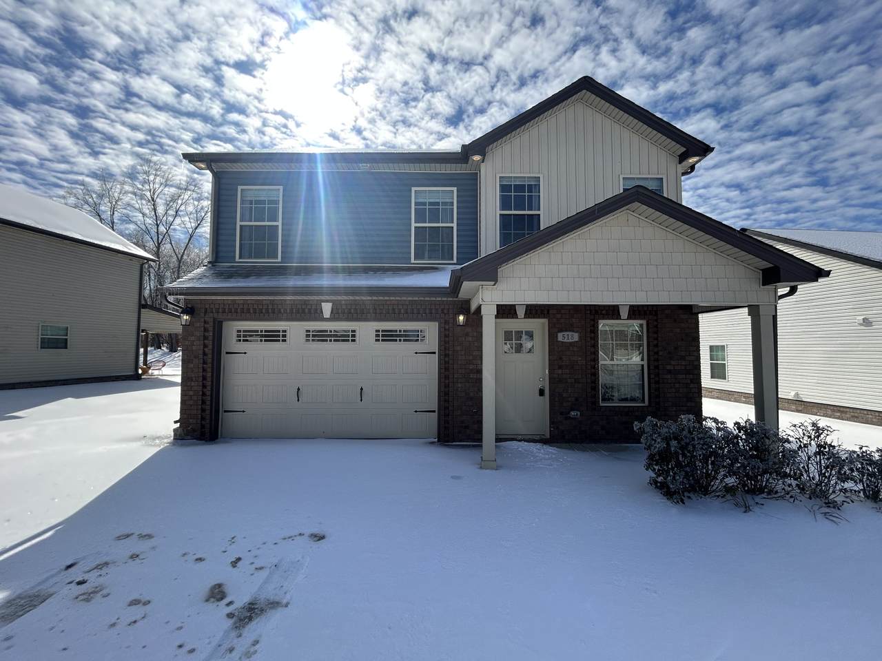 518 Burgess Ct - Photo 1