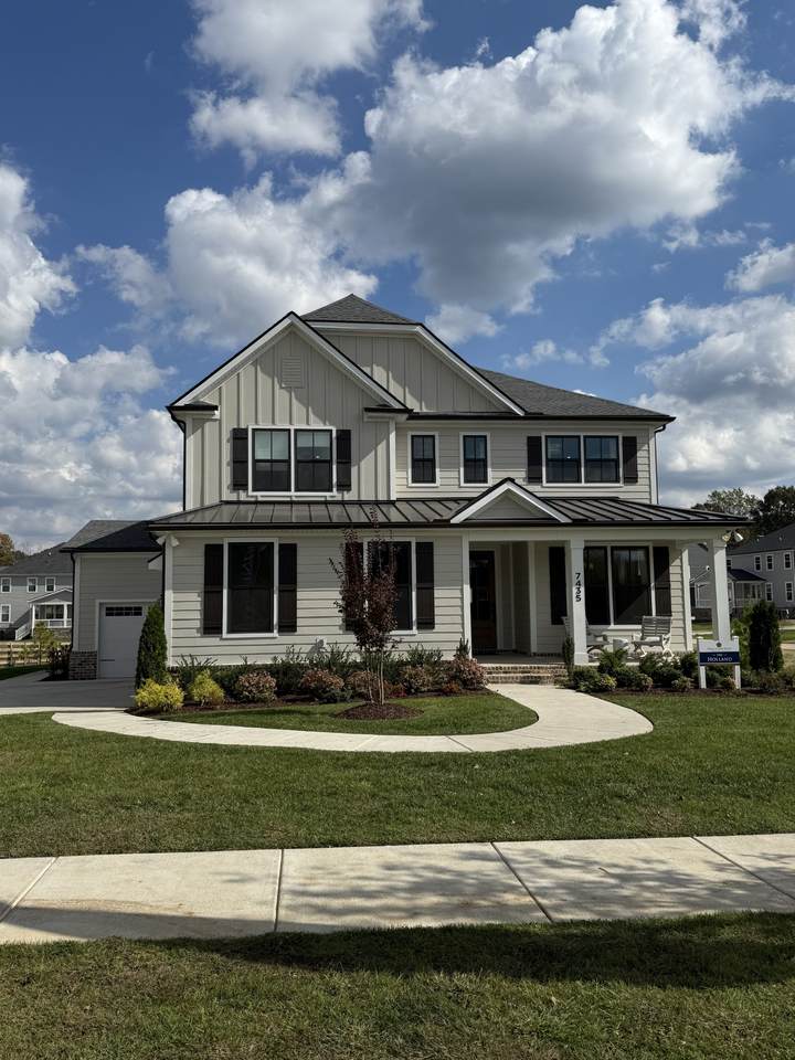 7435 Atwater Cir - Photo 1