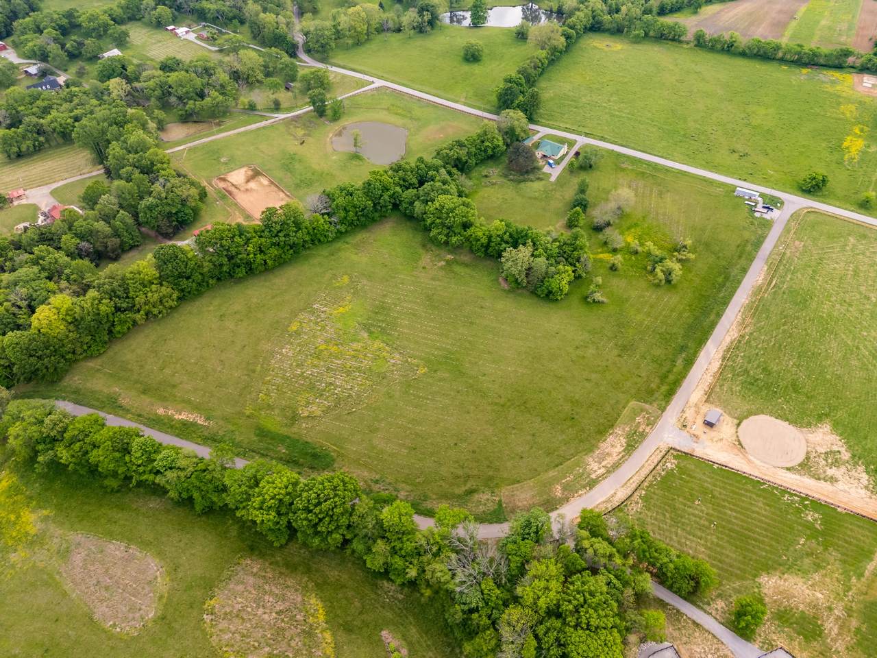 8414 Crockett Ln - Photo 1