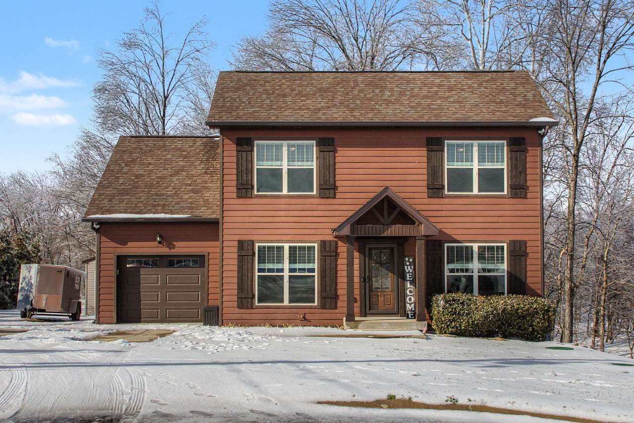 2038 Santa Fe Trl - Photo 1