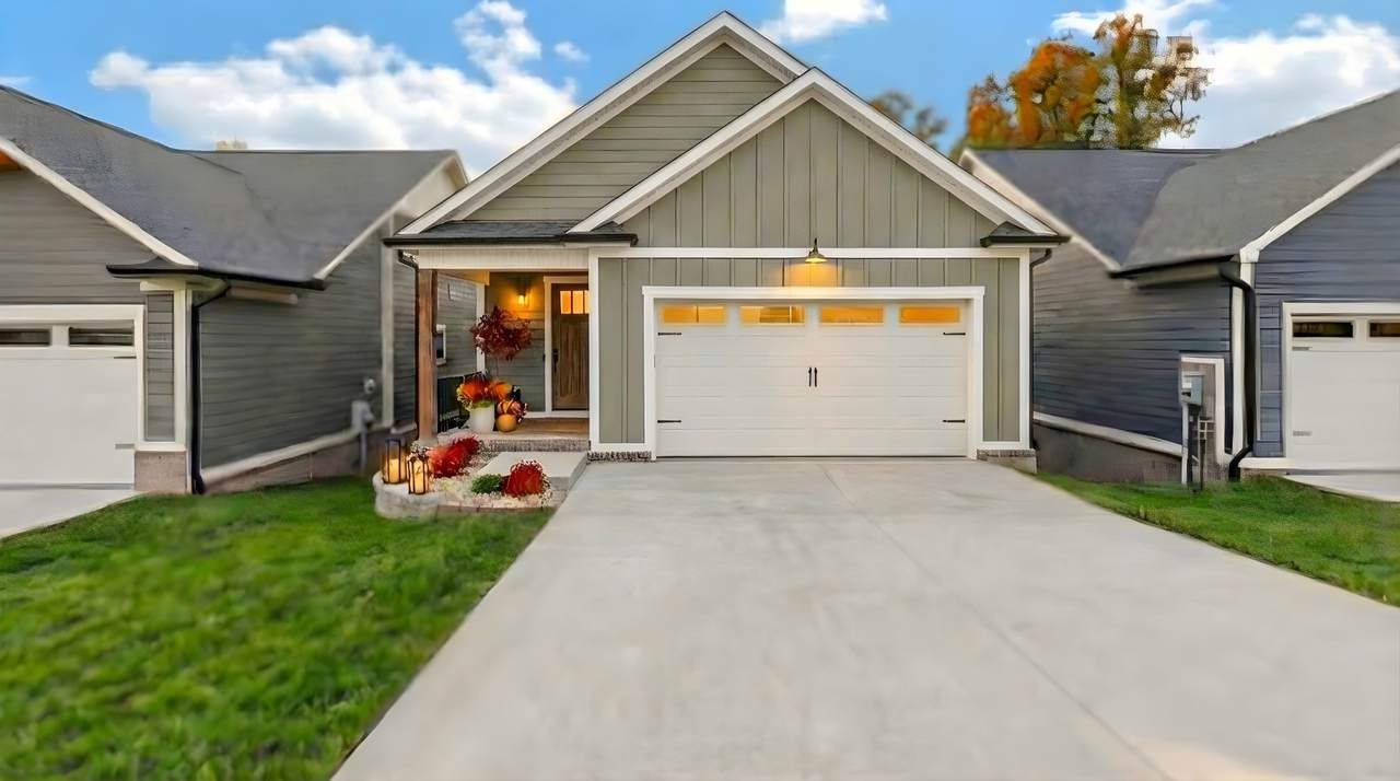 376 Moon Bay Dr - Photo 1