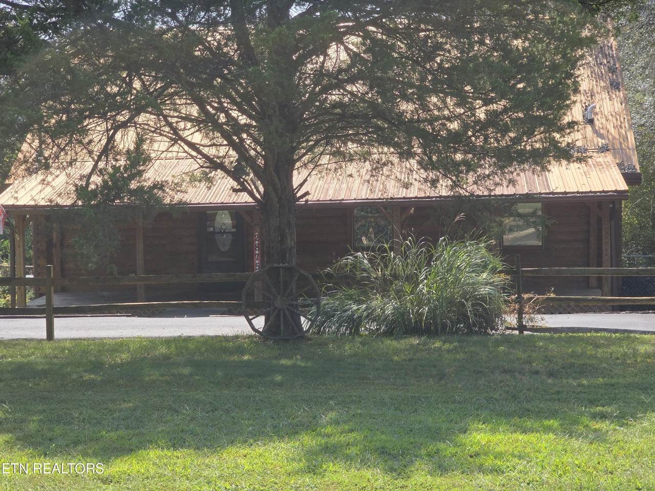 https://bt-photos.global.ssl.fastly.net/nashville/1280_boomver_1_RTC3119031-1.jpg
