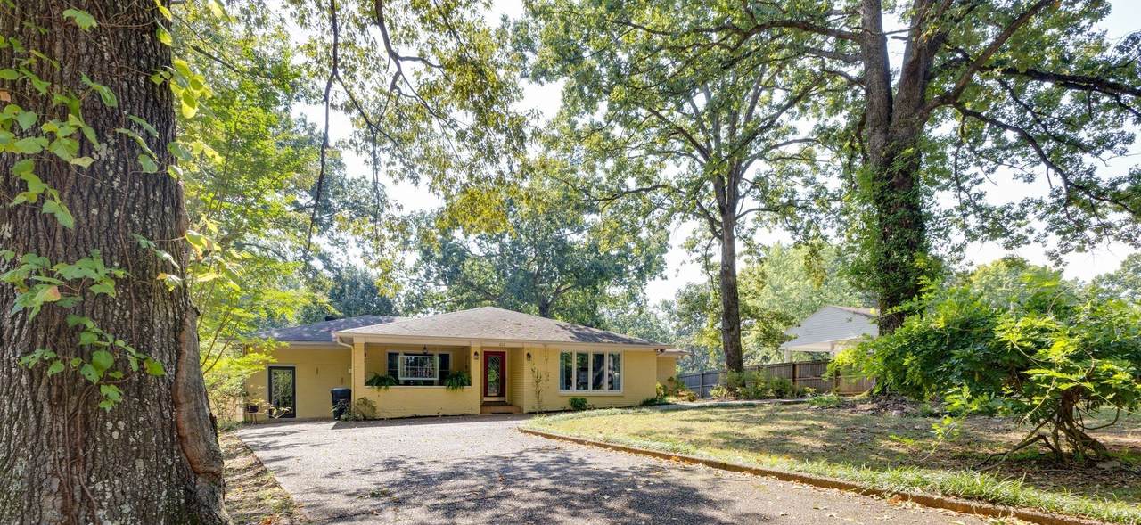 101 W Hills Terrace - Photo 1