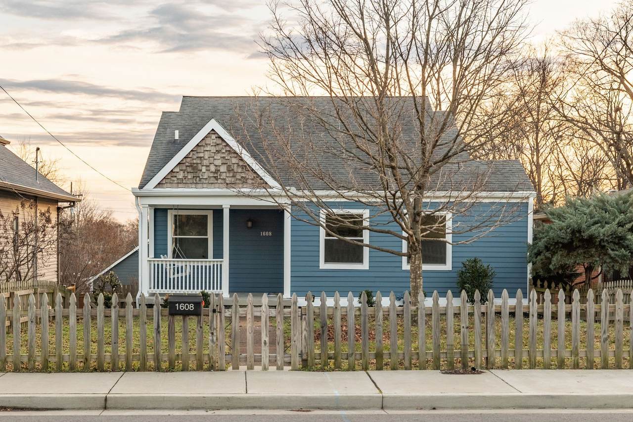 1608 Eastland Ave - Photo 1