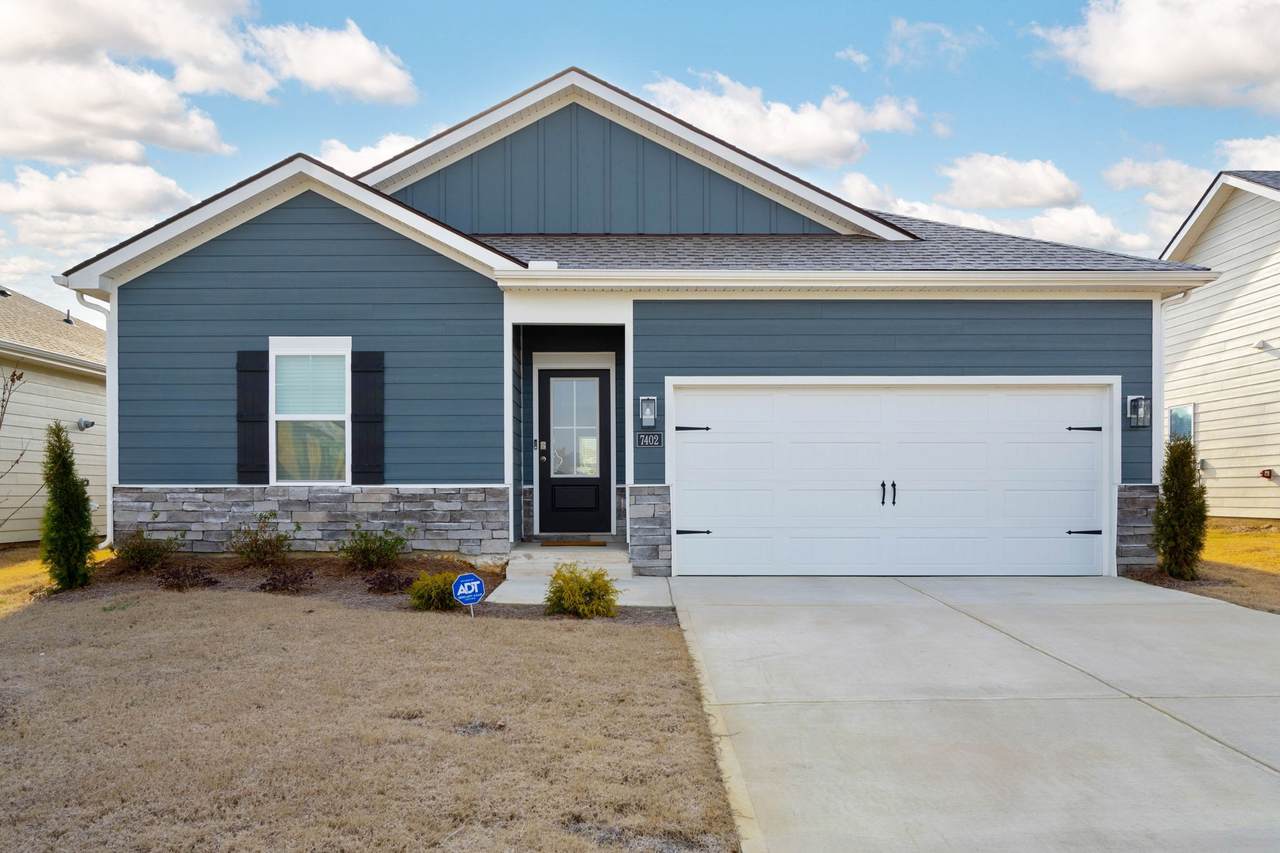 7402 Bendire Loop - Photo 1