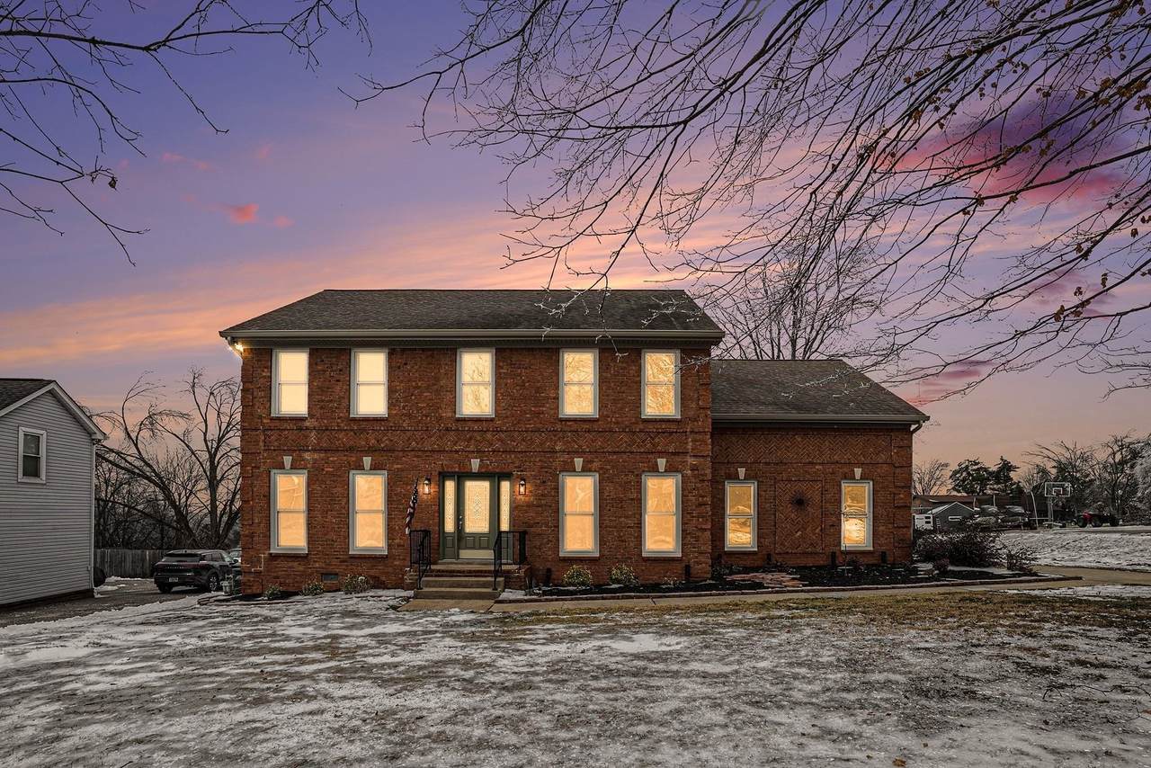 5128 Brittany Dr - Photo 1