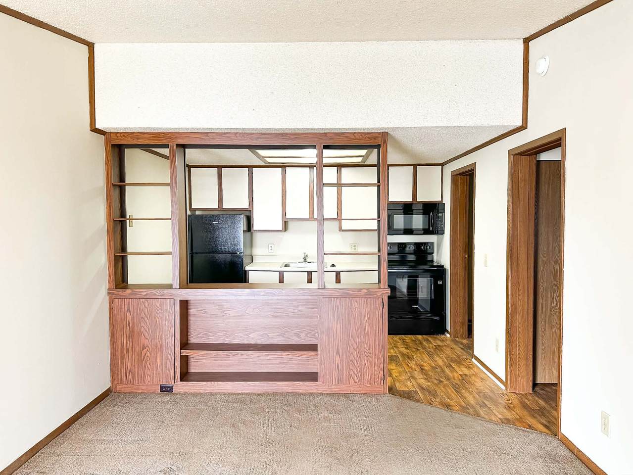 2421 Madison St - Photo 1