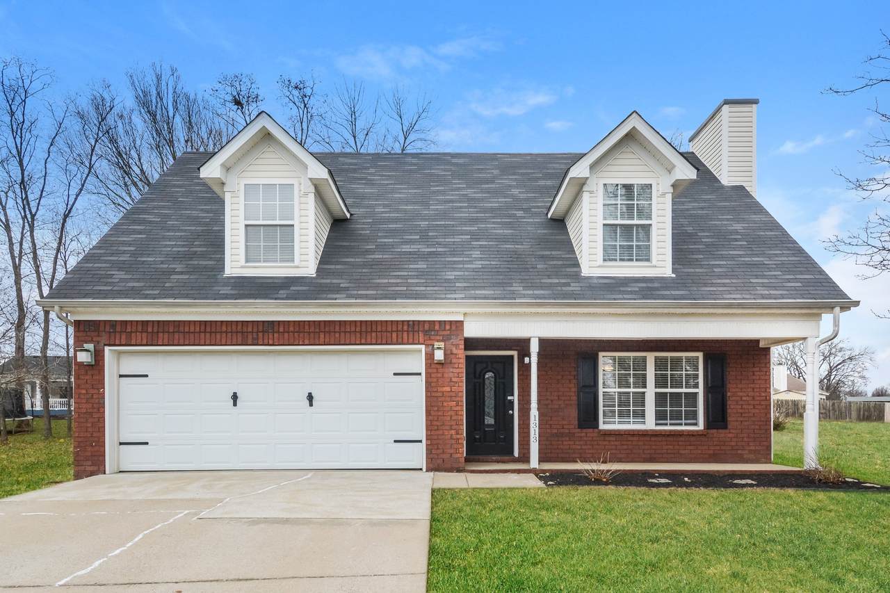 1313 S Hampton Ct - Photo 1