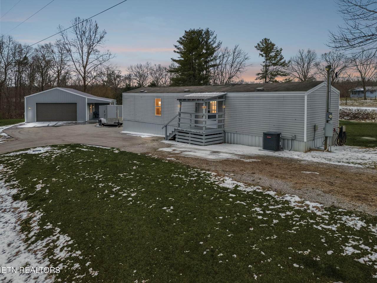 106 Oak Hill Drive - Photo 1