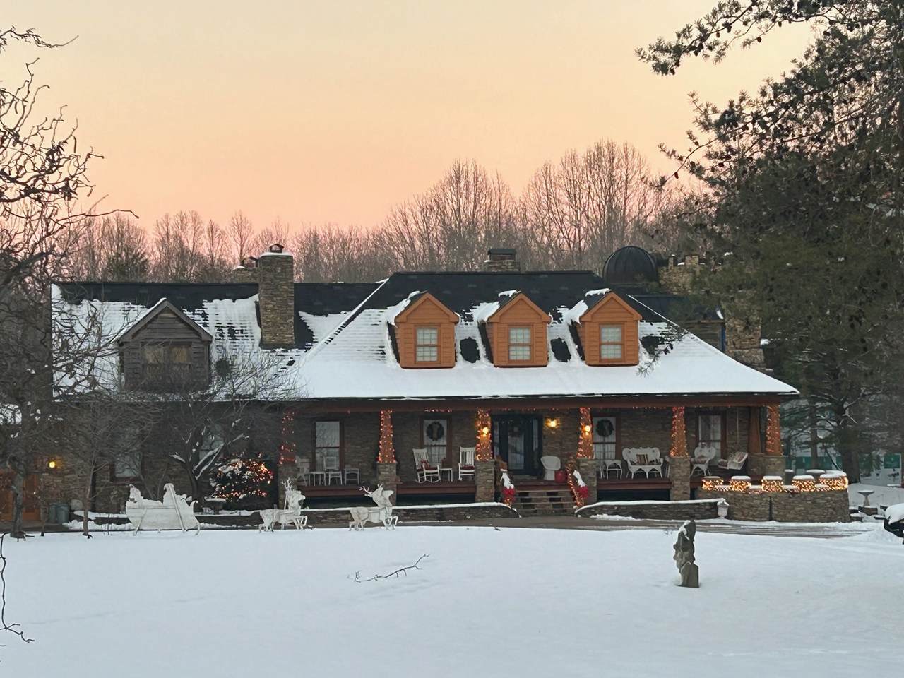 1374 Peter Pond Rd - Photo 1