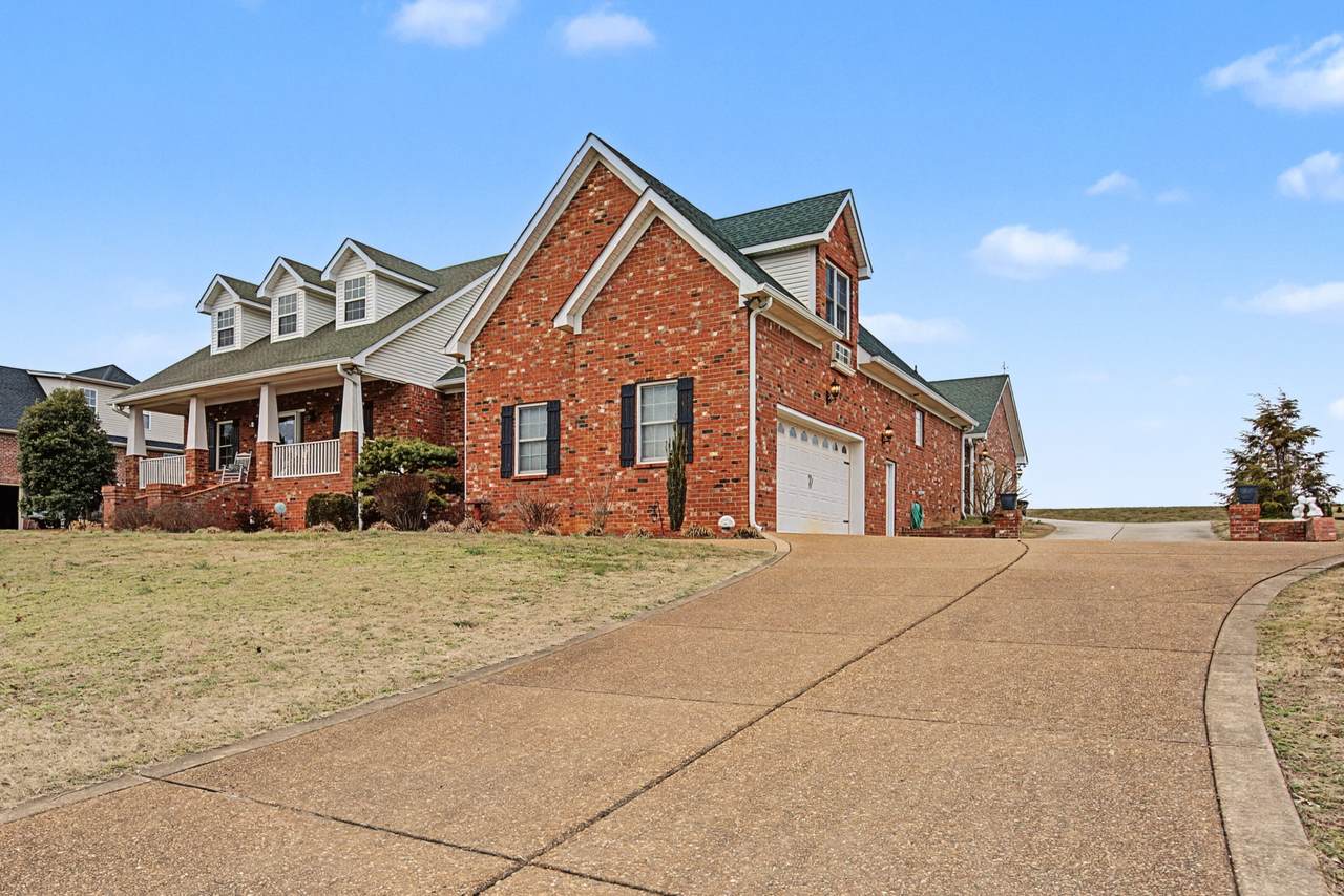 https://bt-photos.global.ssl.fastly.net/nashville/1280_boomver_1_RTC3121818-1.jpg