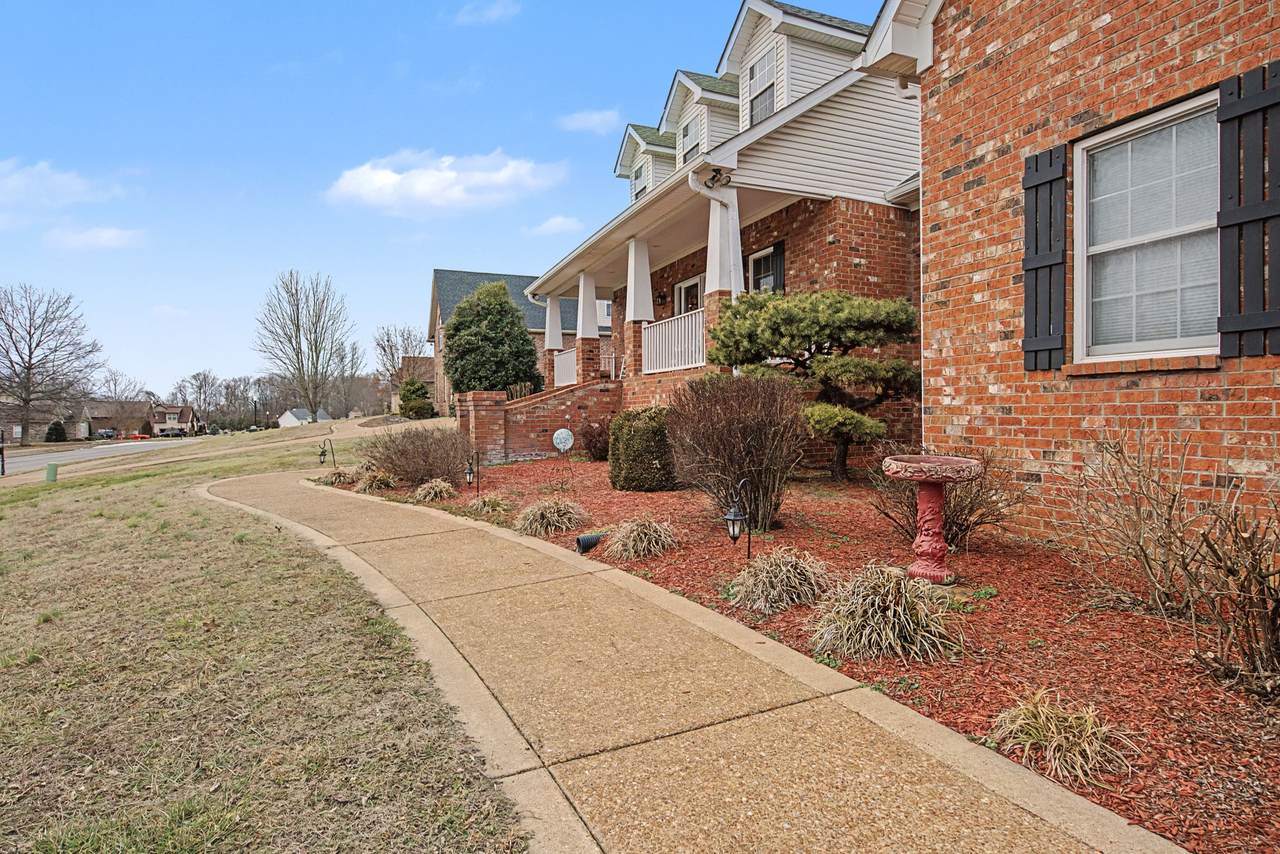 https://bt-photos.global.ssl.fastly.net/nashville/1280_boomver_1_RTC3121818-1.jpg