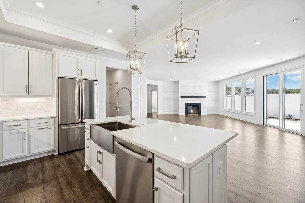 520 Restoration Drive - Photo 1