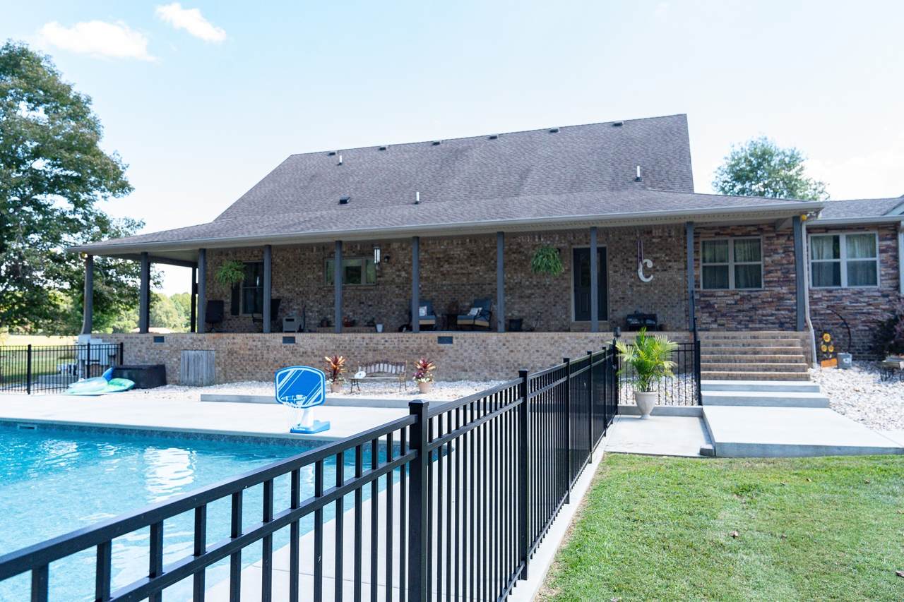 https://bt-photos.global.ssl.fastly.net/nashville/1280_boomver_1_RTC3122036-1.jpg
