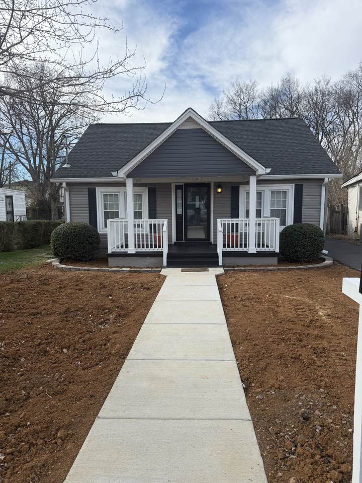 1727 21st Ave - Photo 1