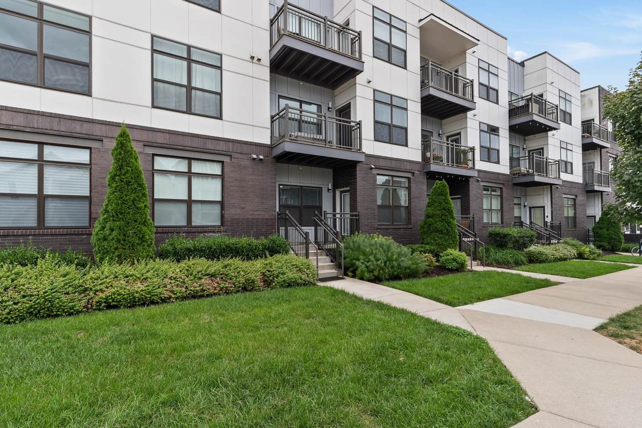 1646 54th Ave - Photo 1