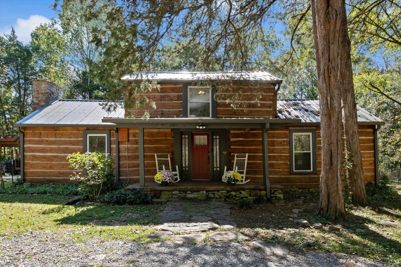 4747 Jones Rd - Photo 1
