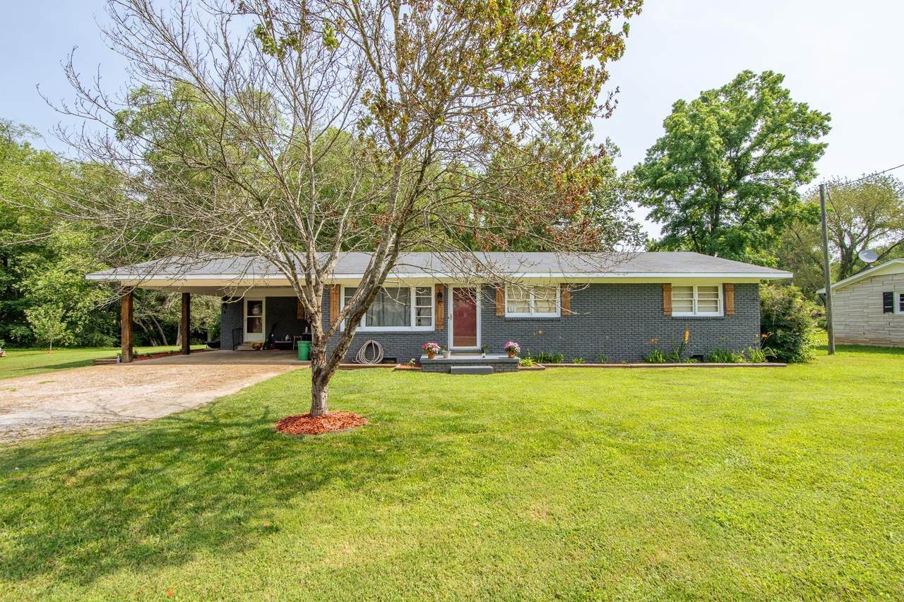 5011 Sunny Acres Dr - Photo 1