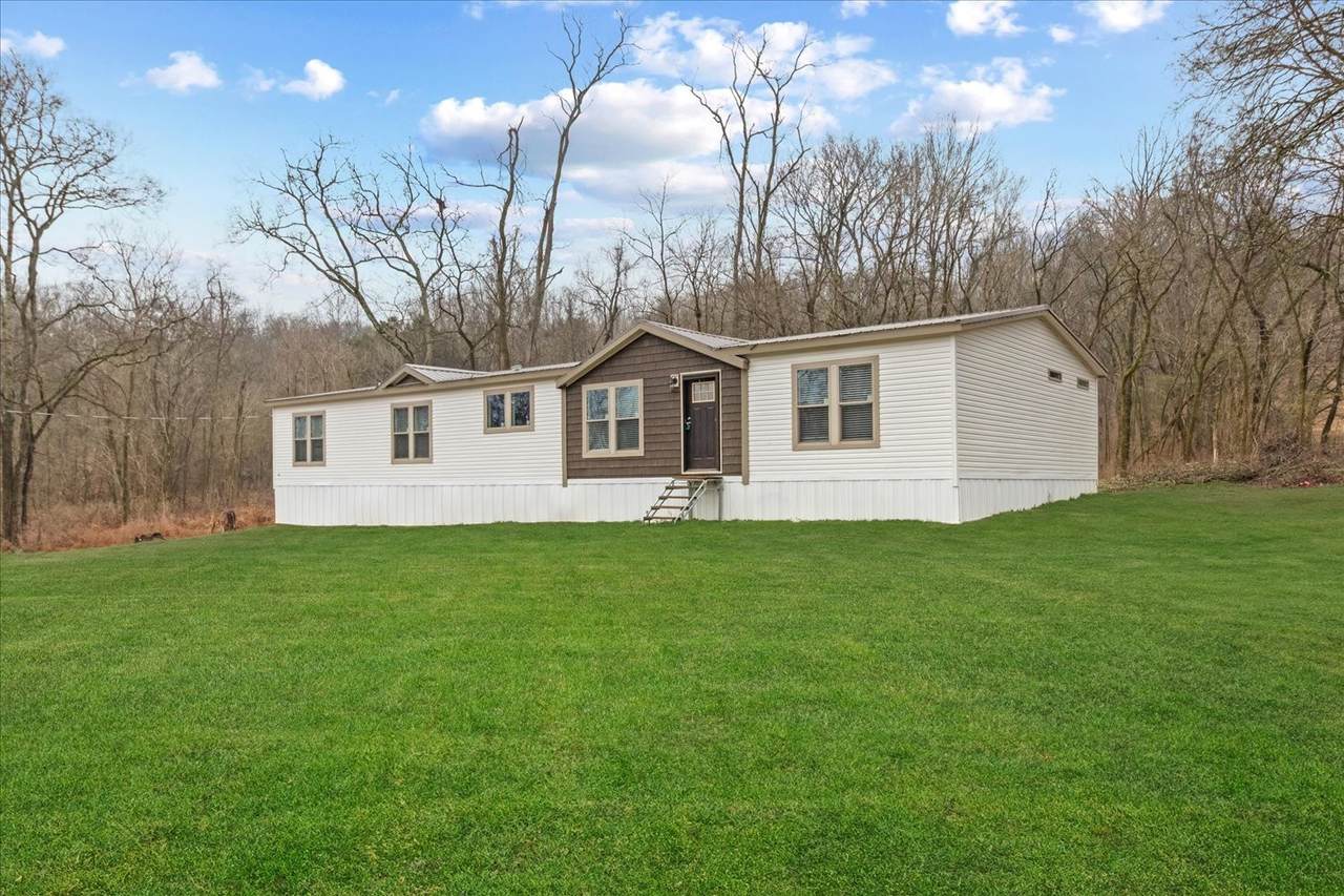 1189 Chicken Creek Rd - Photo 1