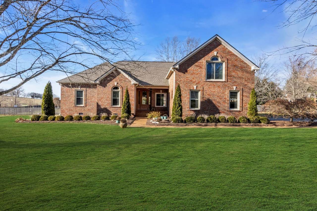 1761 Jameson Dr - Photo 1