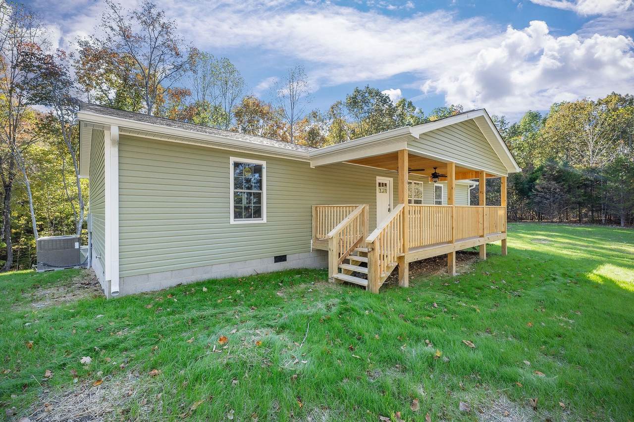 1053 Benton Tidwell Rd - Photo 1