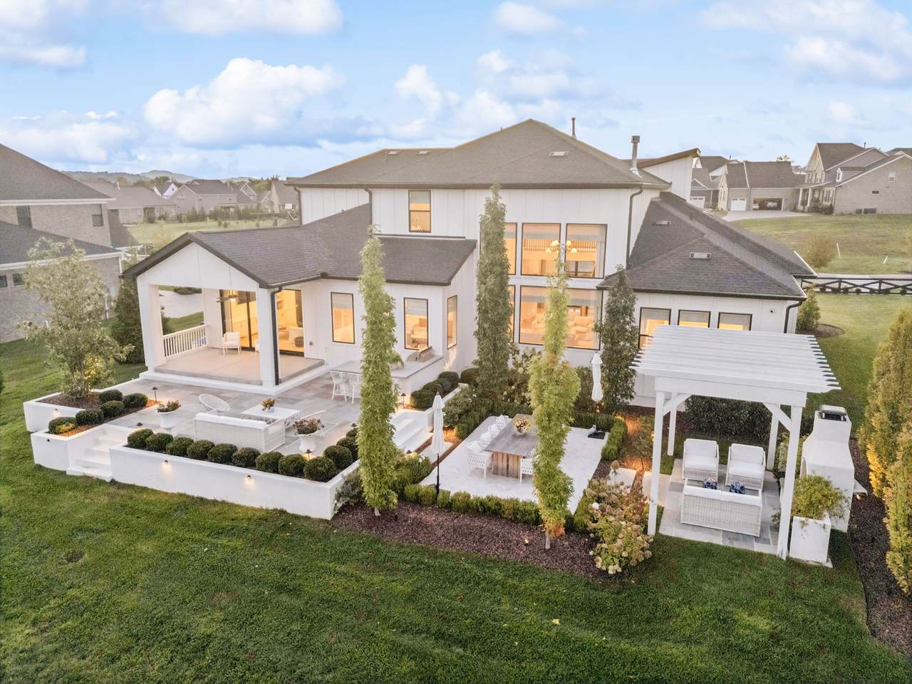 1049 Annecy Pkwy - Photo 1