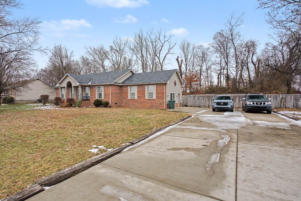 https://bt-photos.global.ssl.fastly.net/nashville/1280_boomver_1_RTC3122616-1.jpg