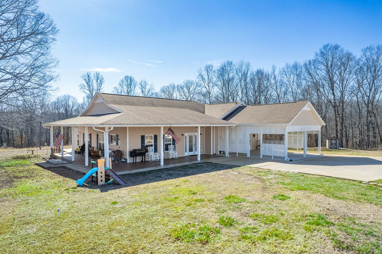 https://bt-photos.global.ssl.fastly.net/nashville/1280_boomver_1_RTC3122700-1.jpg