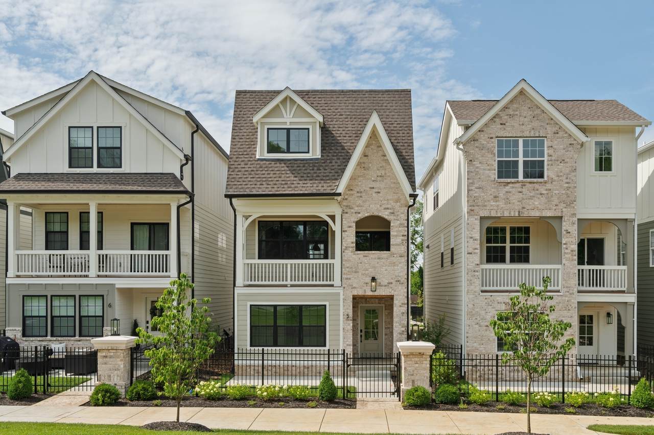 504 Edwin St - Photo 1