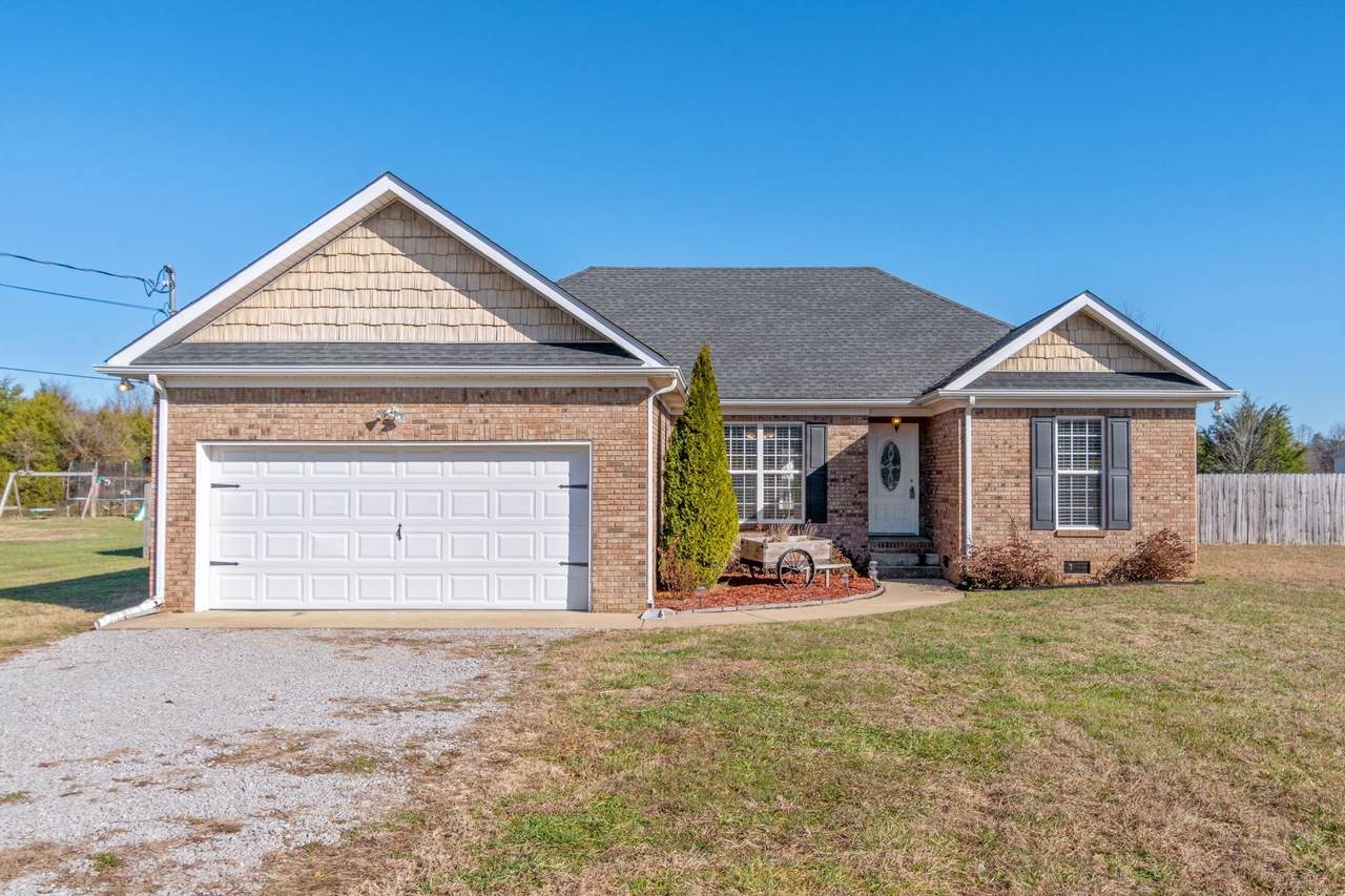 2414 Cason Ln - Photo 1