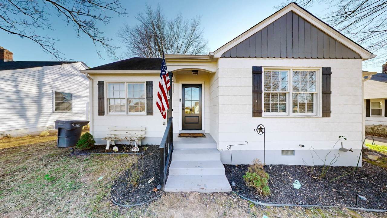 221 Mockingbird Dr - Photo 1