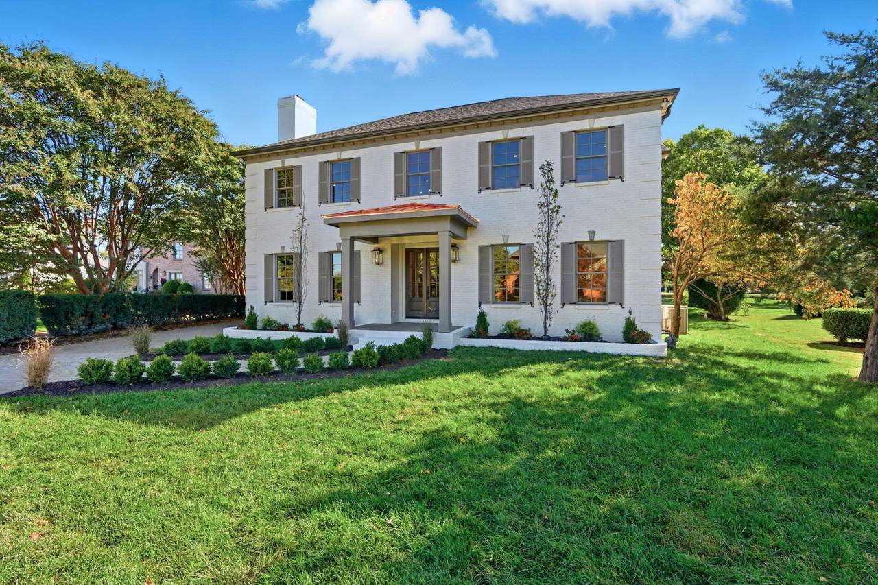 531 Midway Cir - Photo 1