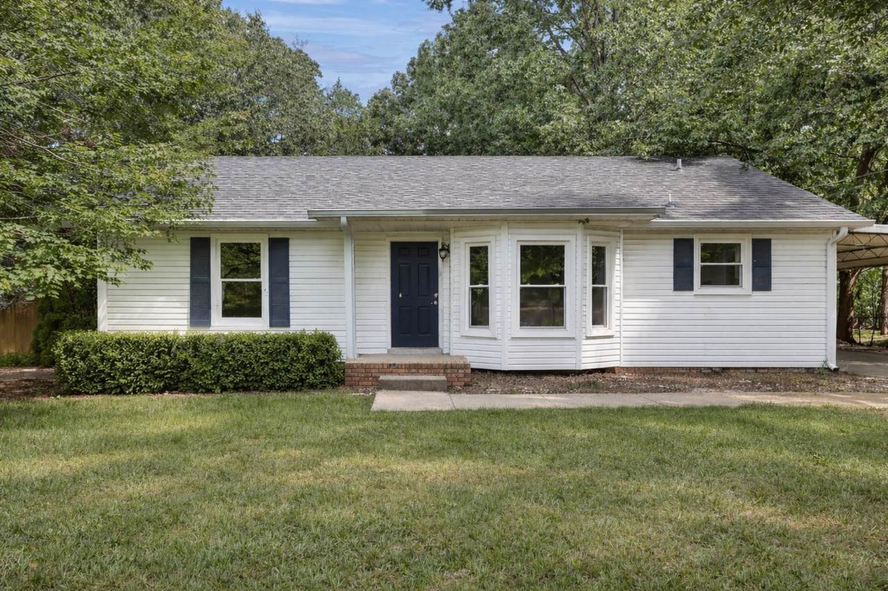 215 Bob White Dr - Photo 1