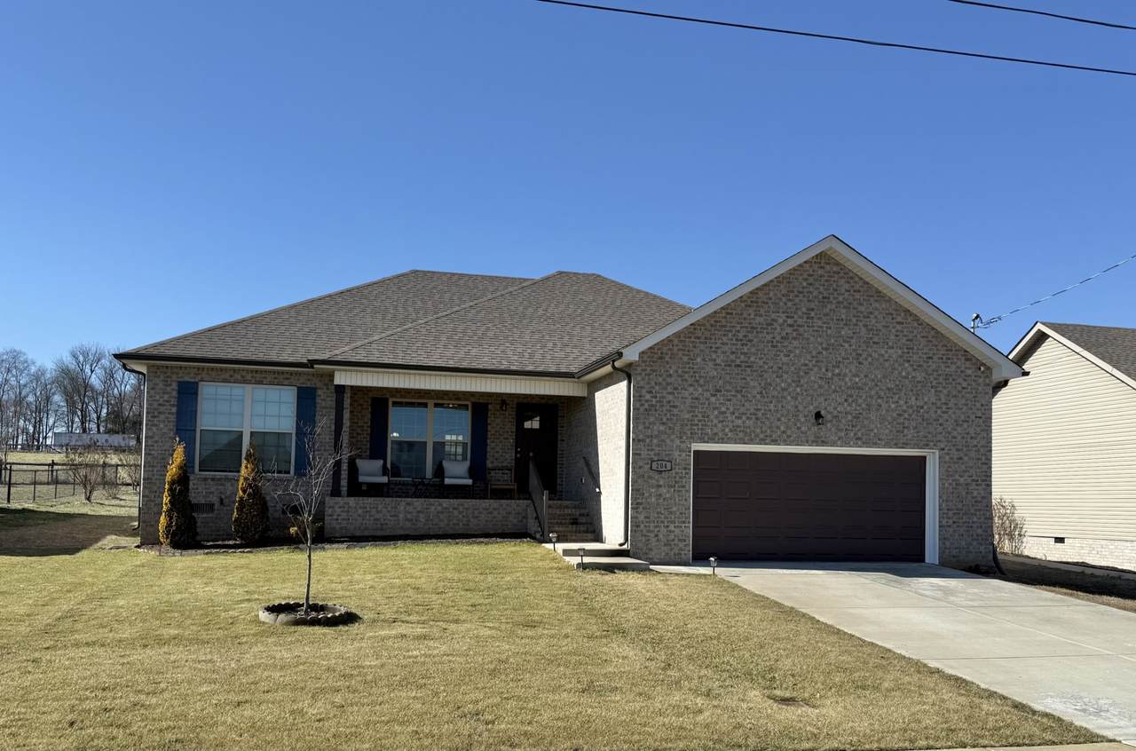 204 Rose Ln - Photo 1