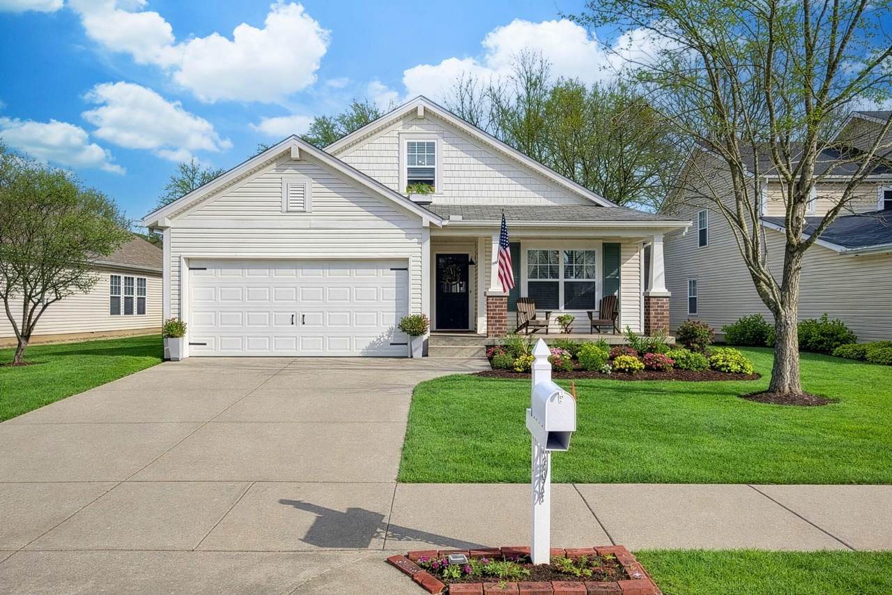 1038 Lexington Farms Dr - Photo 1