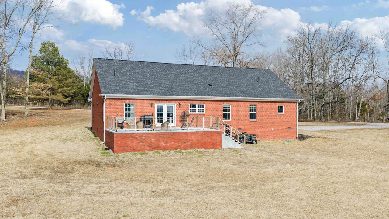 https://bt-photos.global.ssl.fastly.net/nashville/1280_boomver_1_RTC3123892-1.jpg