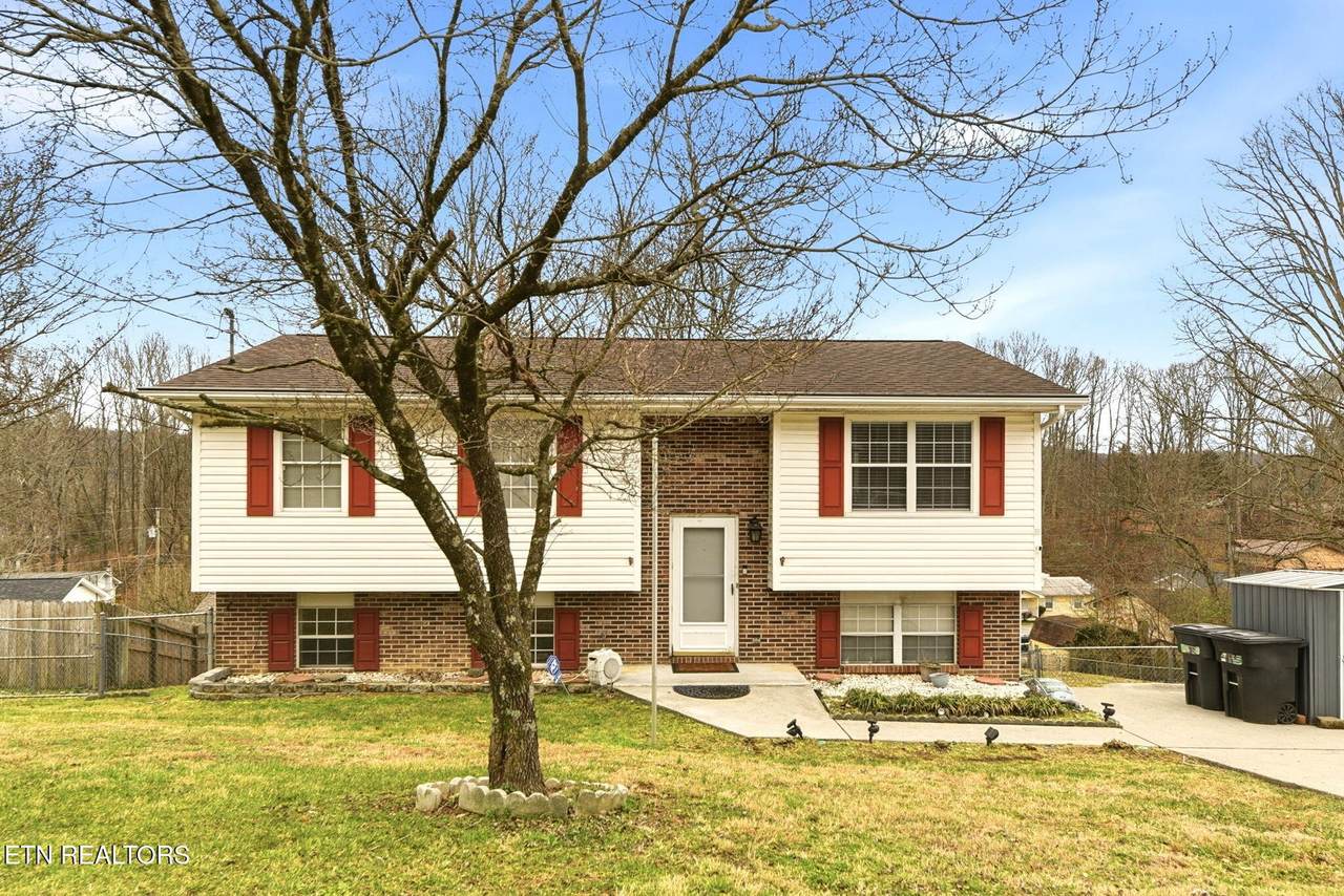 610 Red Bud Lane - Photo 1
