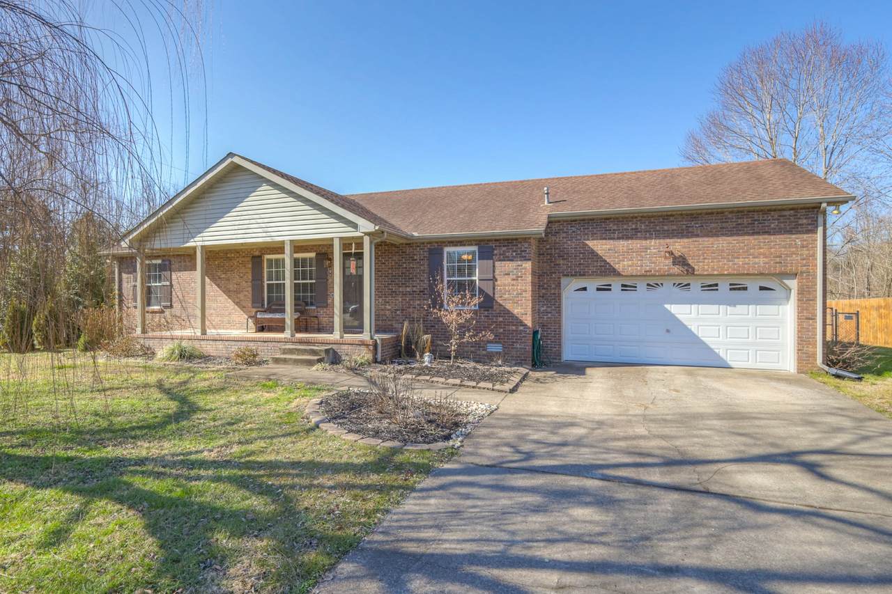 101 Elkmont Pl - Photo 1