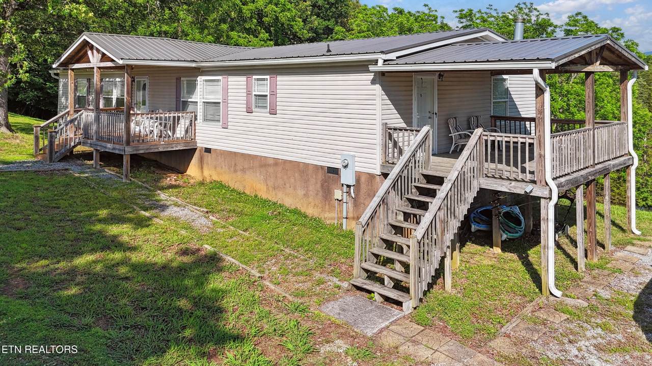 1366 Paradise Lane - Photo 1