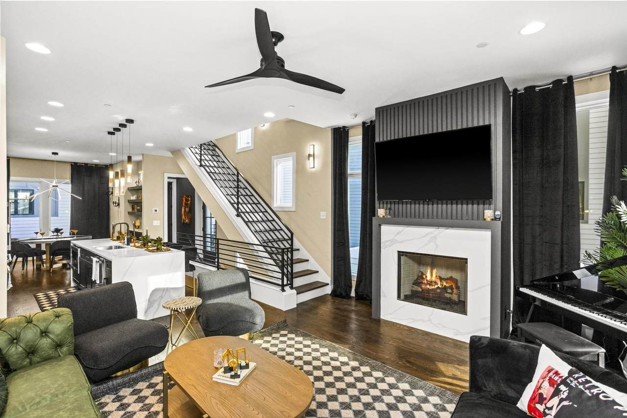 1026 Jefferson Street - Photo 1